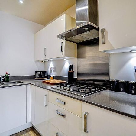 Entire House Sleeps 8 Near The River Thames Maidenhead Zewnętrze zdjęcie