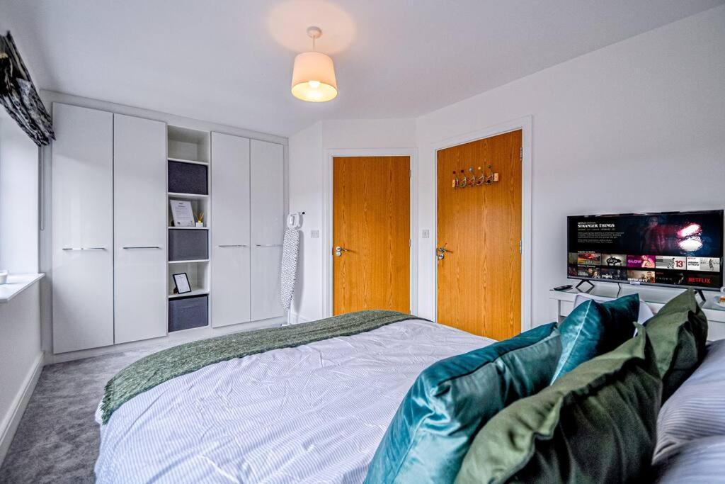 Entire House Sleeps 8 Near The River Thames Maidenhead Zewnętrze zdjęcie