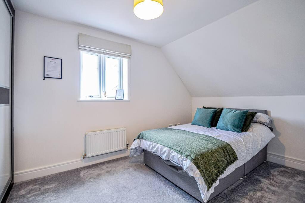 Entire House Sleeps 8 Near The River Thames Maidenhead Zewnętrze zdjęcie