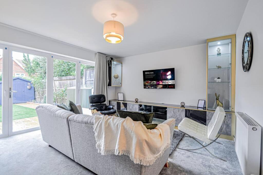 Entire House Sleeps 8 Near The River Thames Maidenhead Zewnętrze zdjęcie